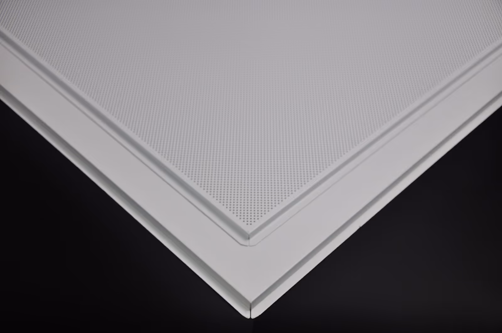 Corner detail of a square-edge lay-in panel